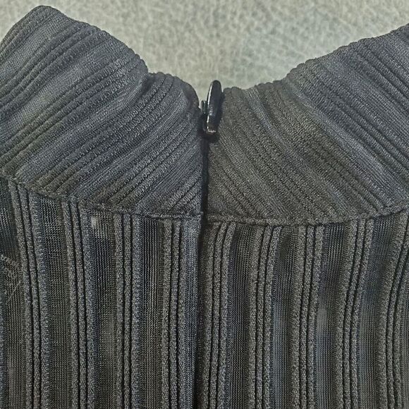 FOREVER 21 Bodysuit Womens Small Black Ribbed Comfort Stretch Back Zip One Piece - Picture 7 of 9